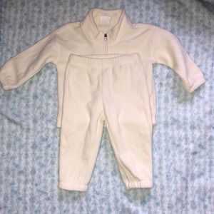 Gap Baby Brannan fleece set (12-18months) unisex